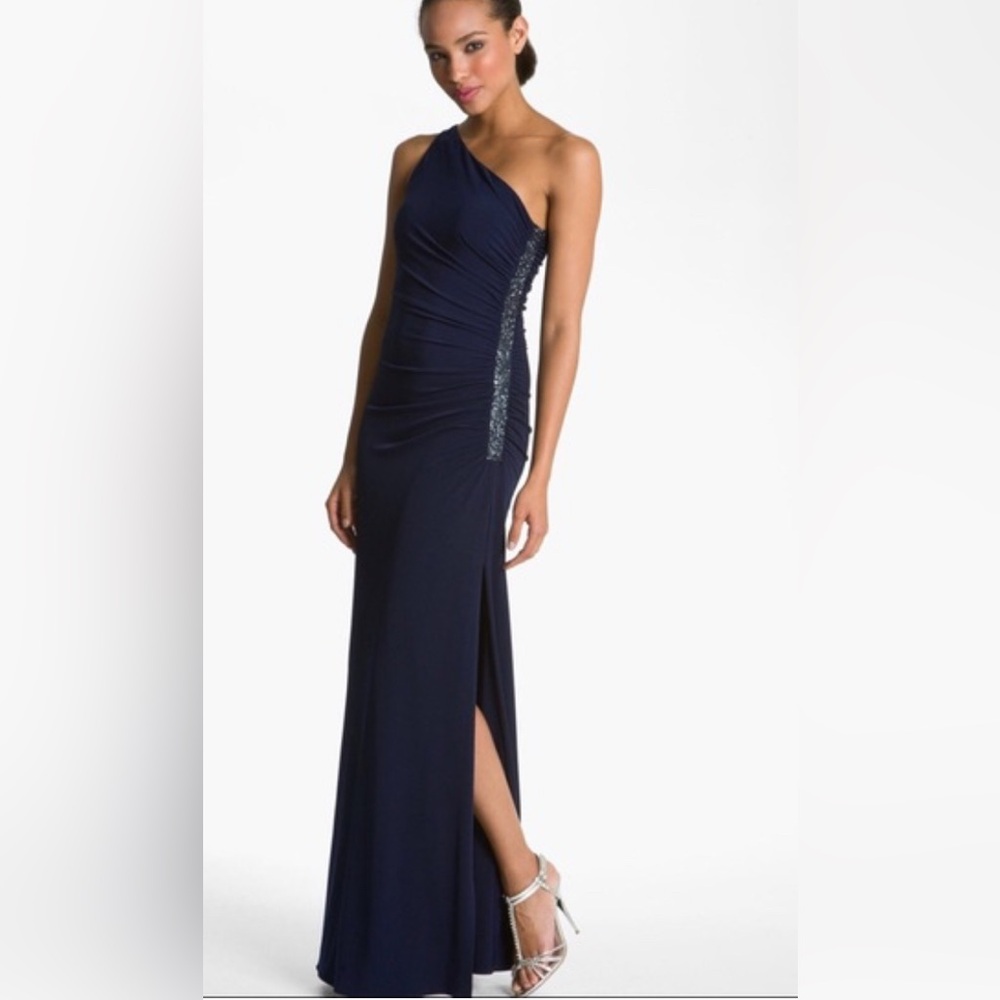 Laundry by Shelli Segal- Gown